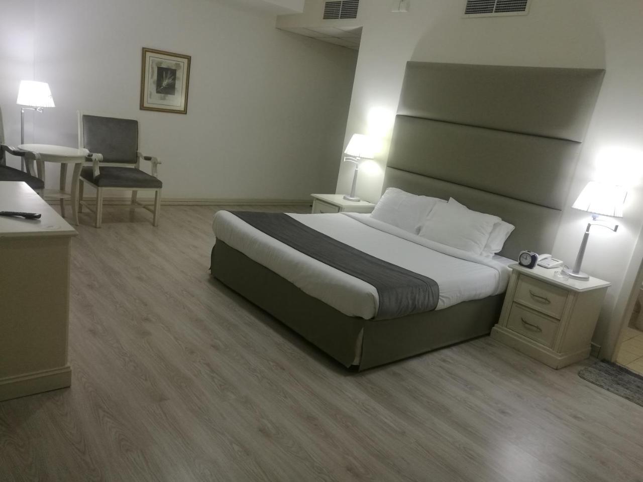 Mirador Hotel Manama Dış mekan fotoğraf